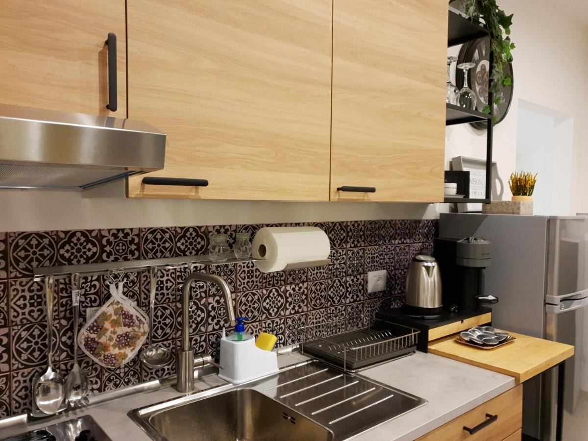 Officinale Rome Apartment, Pineta Sacchetti Exterior foto