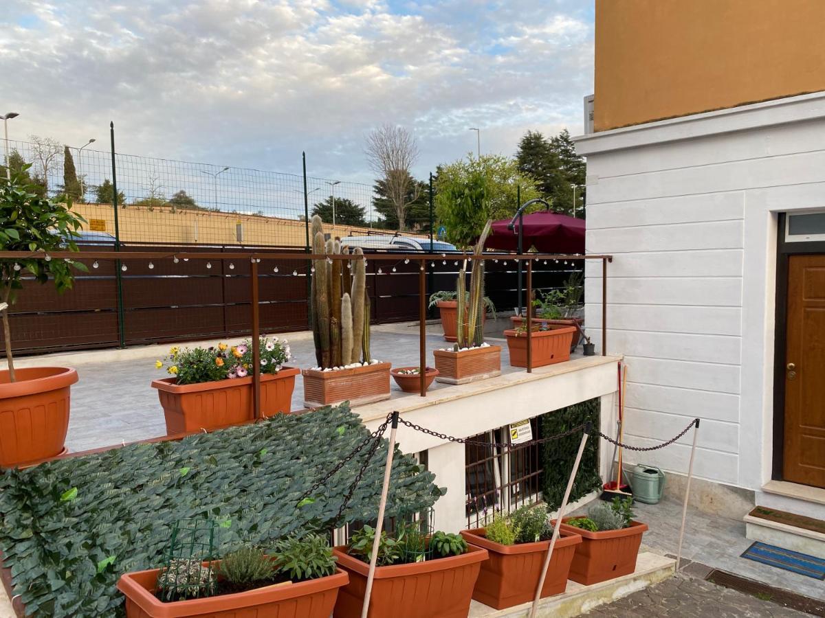 Officinale Rome Apartment, Pineta Sacchetti Exterior foto