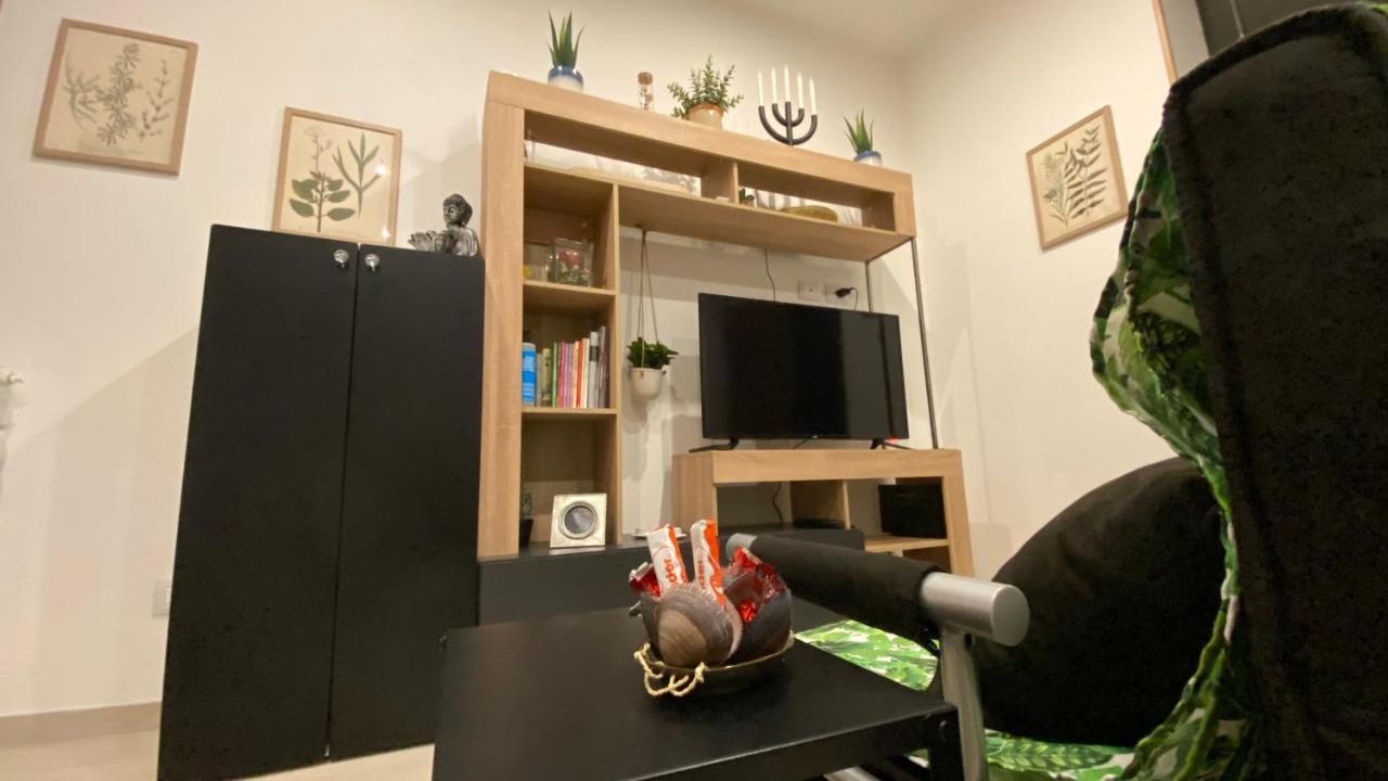 Officinale Rome Apartment, Pineta Sacchetti Exterior foto